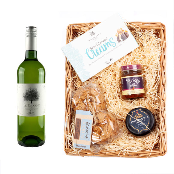 Le Charme Standard Wine Hamper