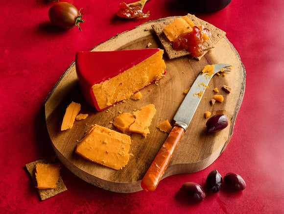 Snowdonia Cheese Company – Red Devil – Red Leicester with Habanero Chillies and Peppers 200g
