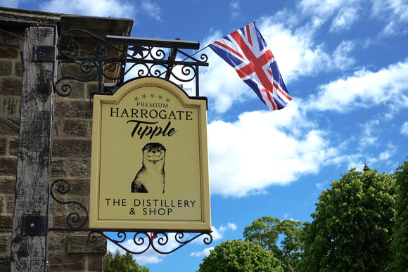 Handcrafted Premium Rhubarb Gin by Harrogate Tipple 43% ABV 50cl
