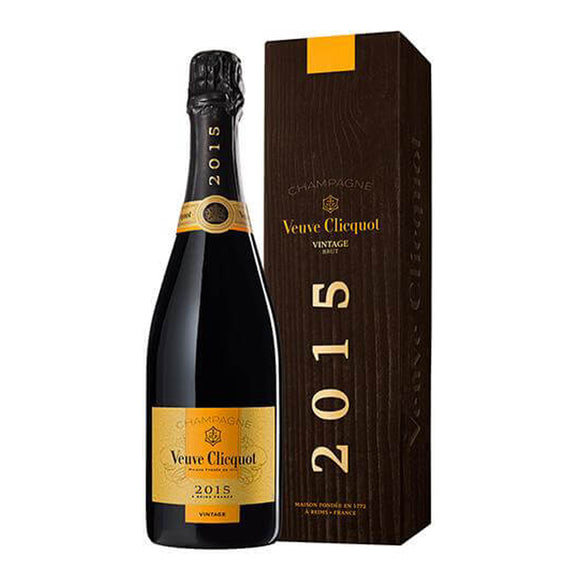 Veuve Clicquot Vintage Champagne in Gift Box 75cl