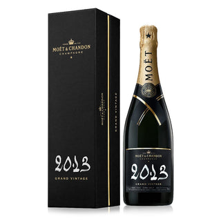 Moet & Chandon Grand Vintage Champagne in Gift Box 75cl